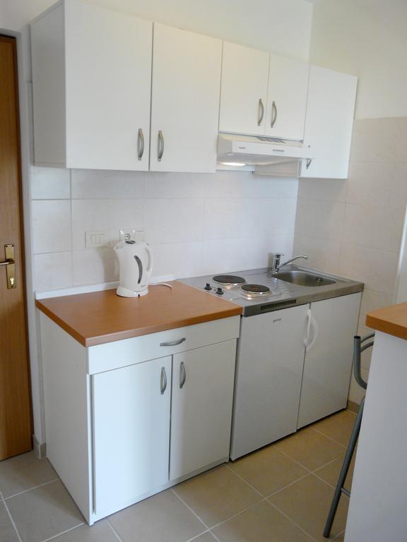 Apartment Luna Дрвеник Номер фото