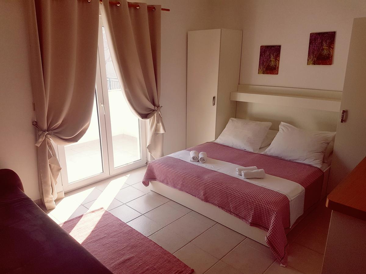 Apartment Luna Дрвеник Экстерьер фото