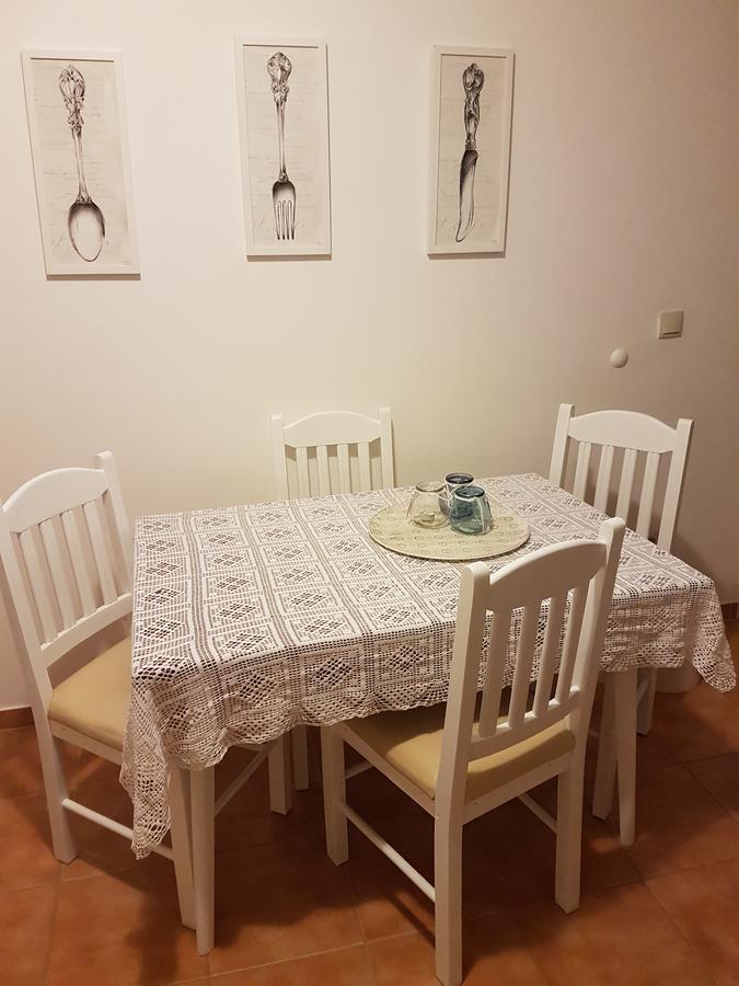 Apartment Luna Дрвеник Экстерьер фото
