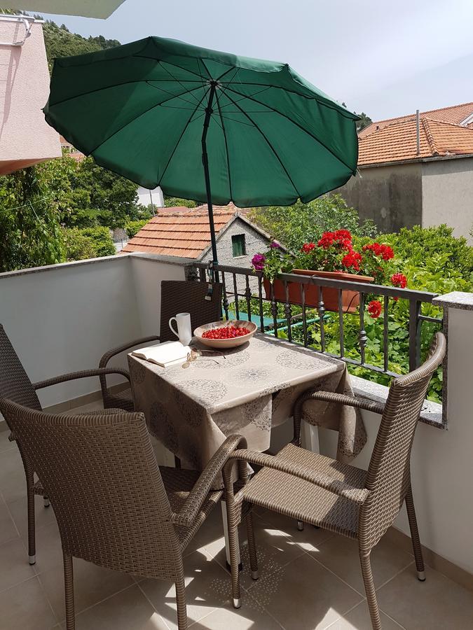 Apartment Luna Дрвеник Экстерьер фото